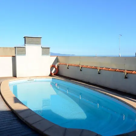 Mestral 2-5 * L' Escala